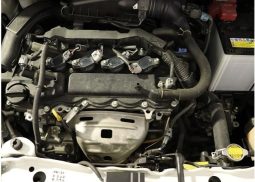 Toyota Vitz Jewela Smart Stop Package 2011 full