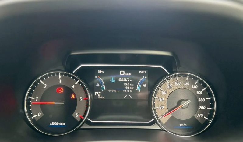 Isuzu MU-X 3.0 Ultimate 2WD 2022 full