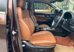 Isuzu MU-X 3.0 Ultimate 2WD 2022 full