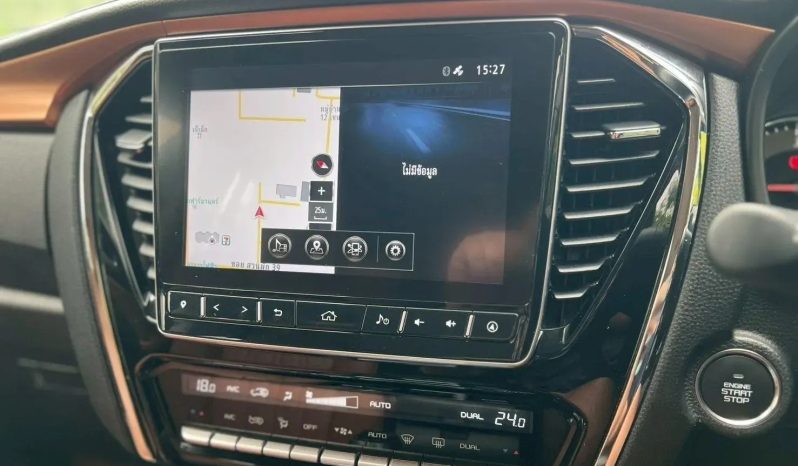 Isuzu MU-X 3.0 Ultimate 2WD 2022 full