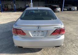 Toyota Crown 2012 full