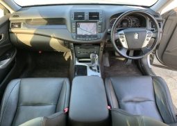 Toyota Crown 2012 full