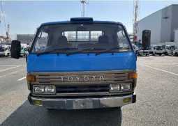 Toyota Dyna 14B Flat body 1990 full