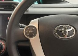 Toyota Aqua G 2012 full