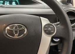 Toyota Aqua G 2012 full