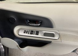 Toyota Aqua G 2012 full