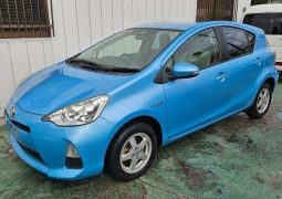 Toyota Aqua L 2012 full