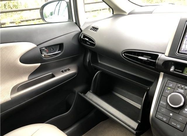 Toyota Wish G 2009 full