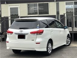 Toyota Wish G 2009 full