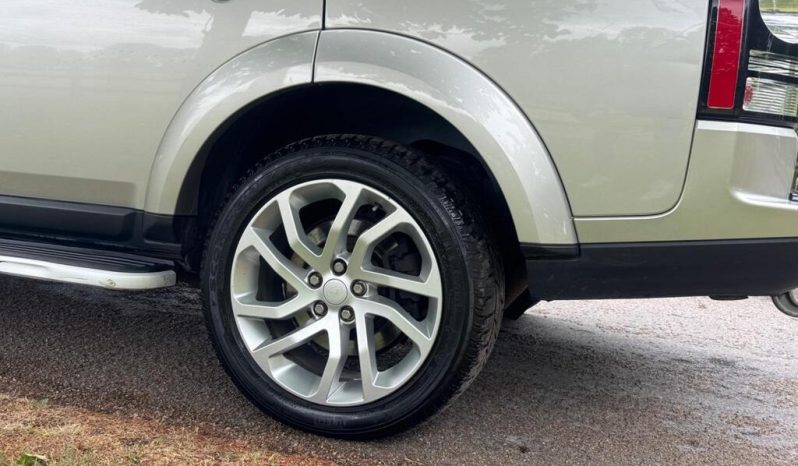 Land Rover Discovery 4 3.0 SD V6 HSE 2015 full