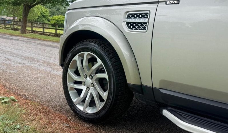 Land Rover Discovery 4 3.0 SD V6 HSE 2015 full