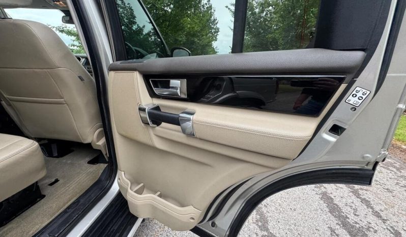 Land Rover Discovery 4 3.0 SD V6 HSE 2015 full