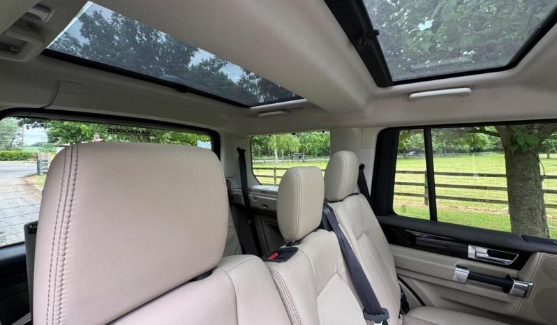 Land Rover Discovery 4 3.0 SD V6 HSE 2015 full
