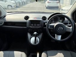 Mazda Demio 15c full