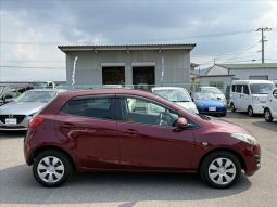 Mazda Demio 15c full
