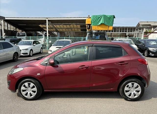 Mazda Demio 15c full