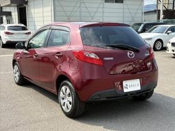 Mazda Demio 15c full