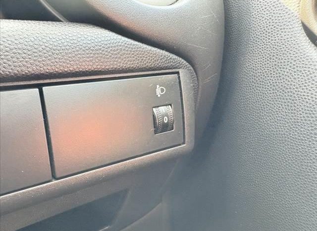 Mazda Demio 15c full