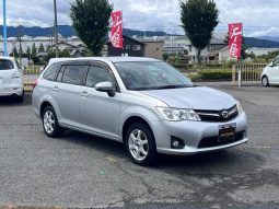 Toyota Corolla Fielder 2014 full