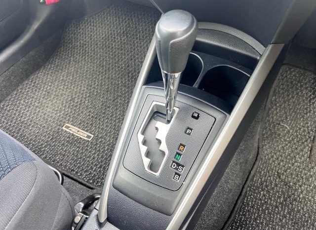 Toyota Corolla Fielder 2014 full