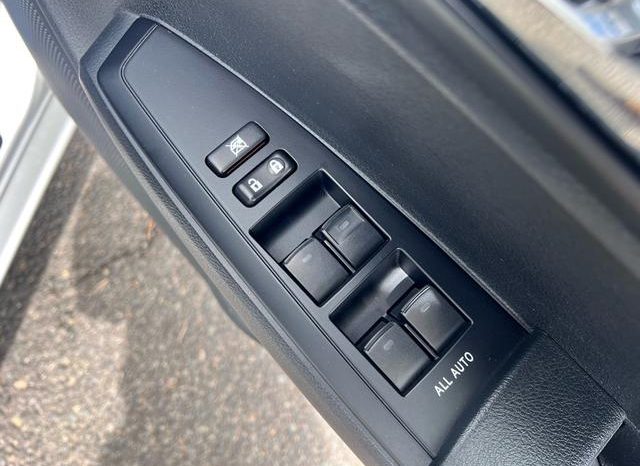 Toyota Corolla Fielder 2014 full