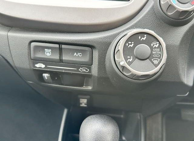 Honda Fit G 2010 full