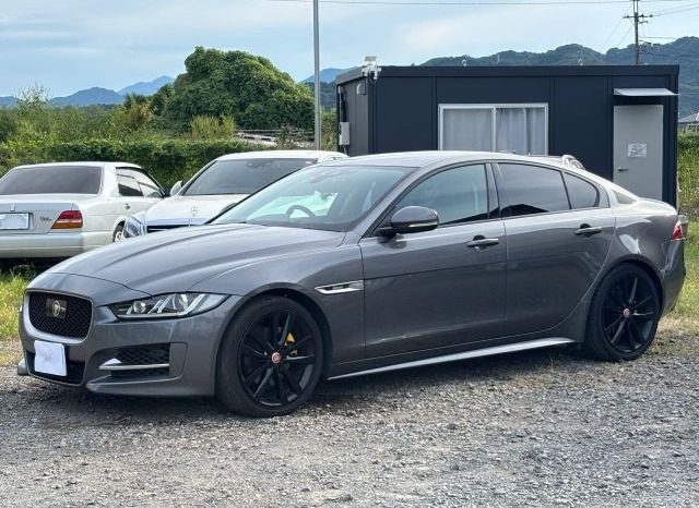 JAGUAR XE 20D R Sport 2016 full