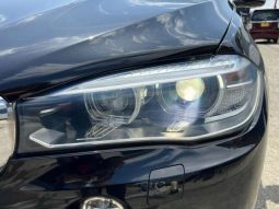 BMW X5 xDrive 35d M Sport 2017 full