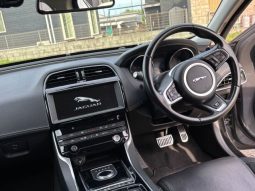 JAGUAR XE 20D R Sport 2016 full