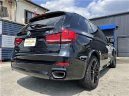 BMW X5 xDrive 35d M Sport 2017 full