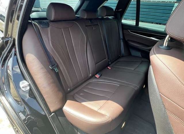 BMW X5 xDrive 35d M Sport 2017 full