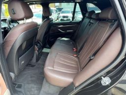 BMW X5 xDrive 35d M Sport 2017 full