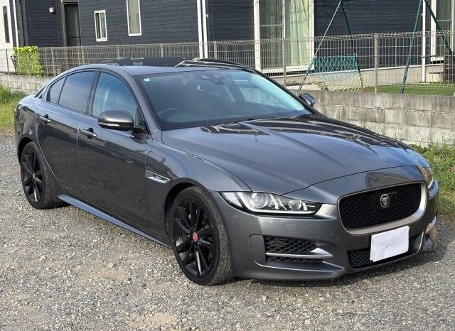 JAGUAR XE 20D R Sport 2016 full