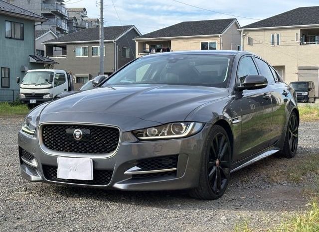 JAGUAR XE 20D R Sport 2016 full