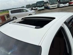 Toyota Crown Athlete 2014 full