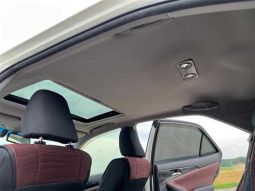 Toyota Crown Athlete 2014 full