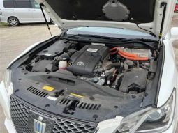 Toyota Crown Athlete 2014 full