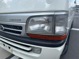 Toyota Hiace Van 1RZ 2002 full