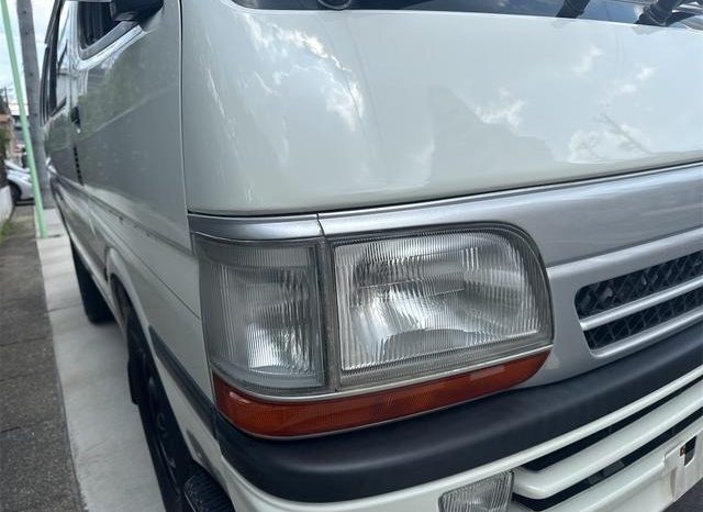 Toyota Hiace Van 1RZ 2002 full