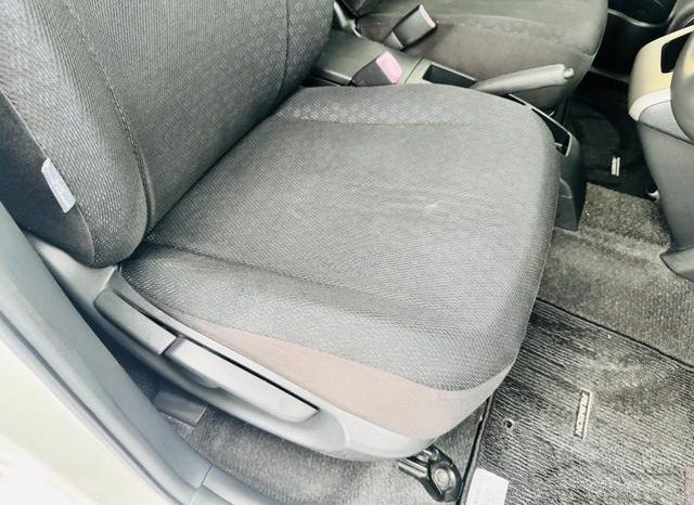 Toyota Corolla Rumion G Aero Tourer 2008 full