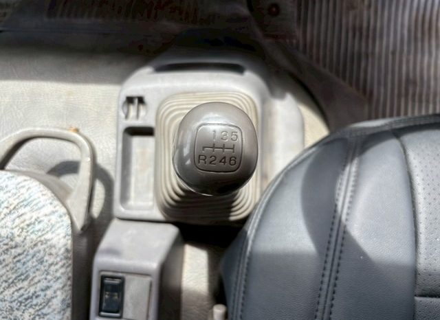 Hino Ranger H07D 4 Tonner Flat Body 1990 full