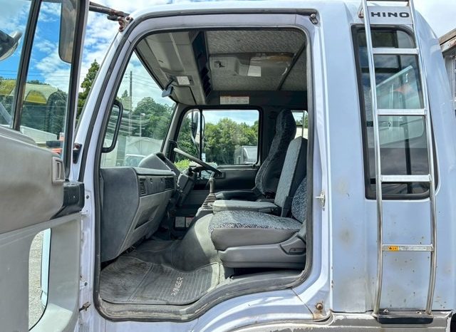 Hino Ranger H07D 4 Tonner Flat Body 1990 full