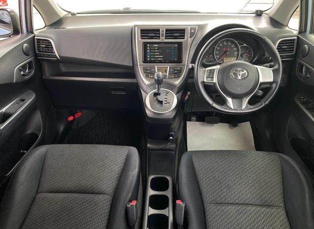 Toyota Ractis G 2013 full
