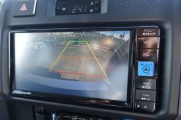 Toyota Land Cruiser 70 full