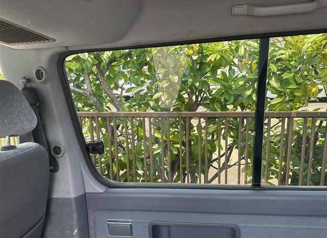 Toyota Hiace Van 1RZ 2002 full