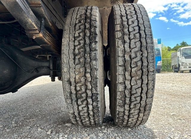 Hino Ranger H07D 4 Tonner Flat Body 1990 full