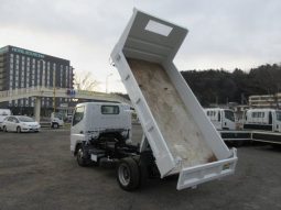 Mitsubishi Fuso Canter 4D33 full