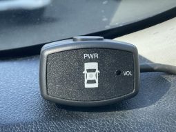 Toyota Ractis G 2013 full