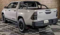 Toyota Hilux Z TRD Pro 2018 full