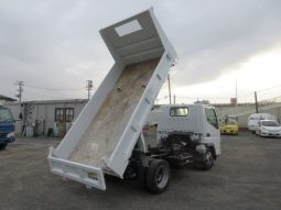 Mitsubishi Fuso Canter 4D33 full